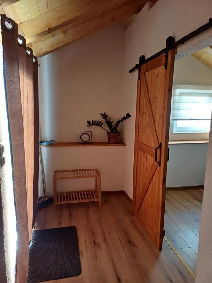 Holiday House Pulina Punat Ngoại thất bức ảnh